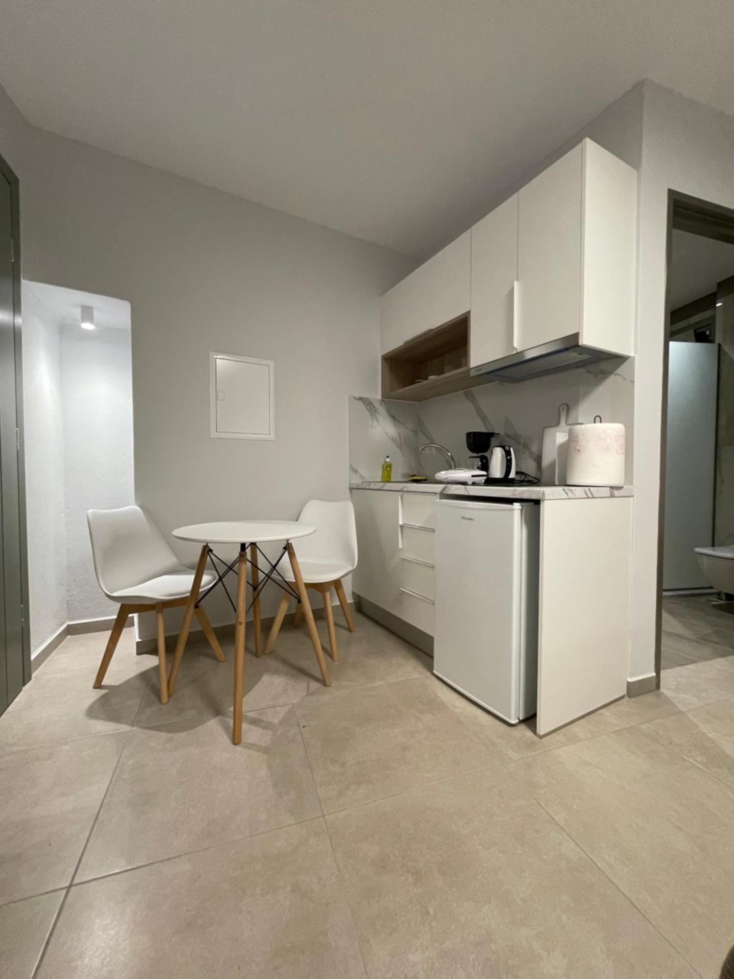 Anax Apartments Parga Exterior photo